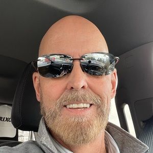 Meet your Posher, Matthew